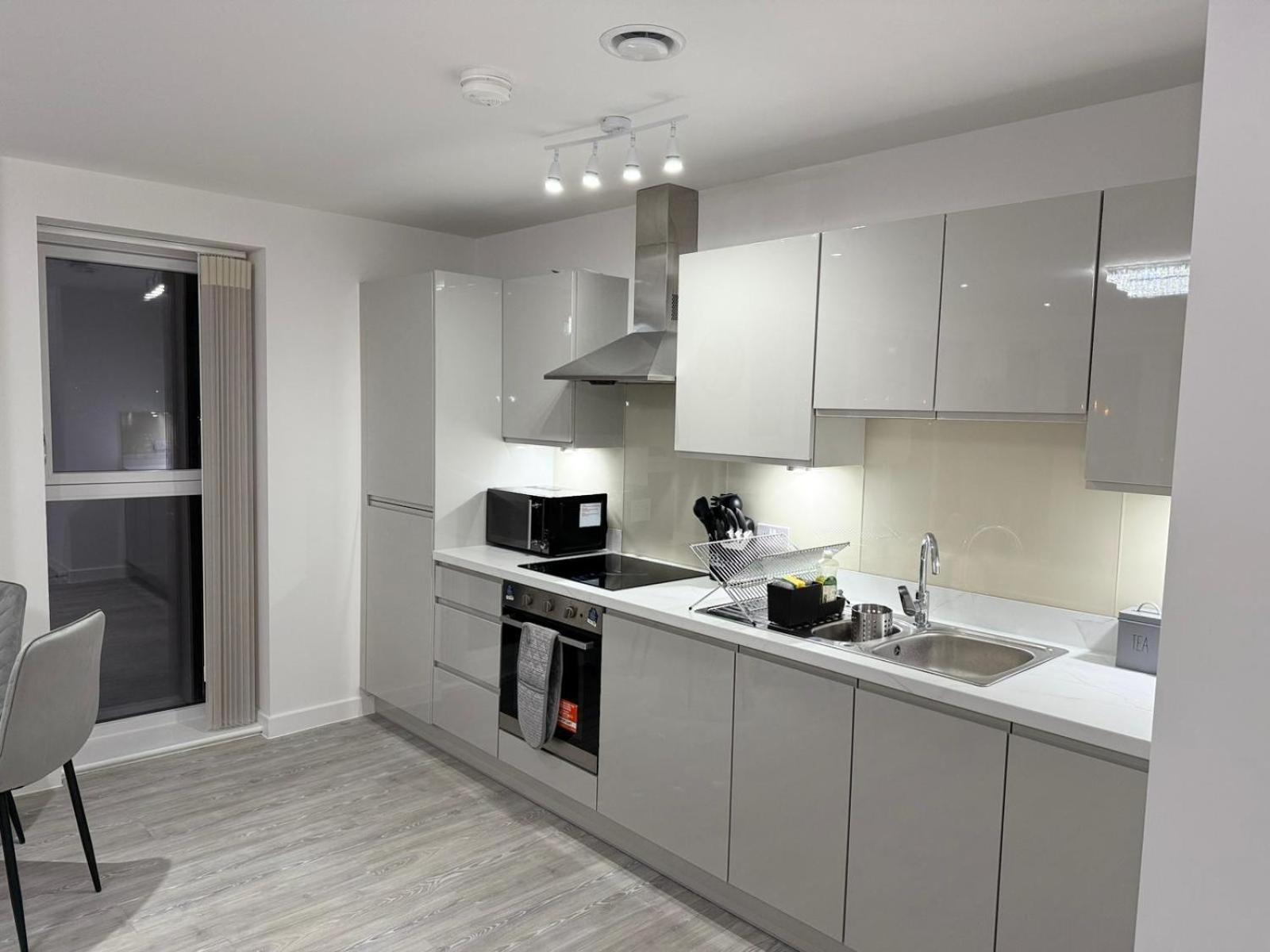 Serenity Waterfront 2 Bed Apartment Northfleet Eksteriør billede